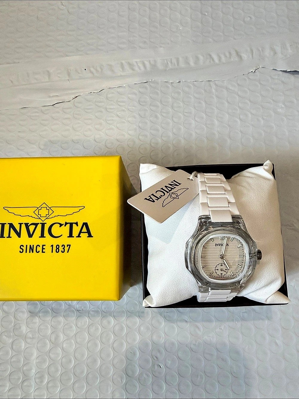 Celestial Lady
Model 70400 Ladies Watch